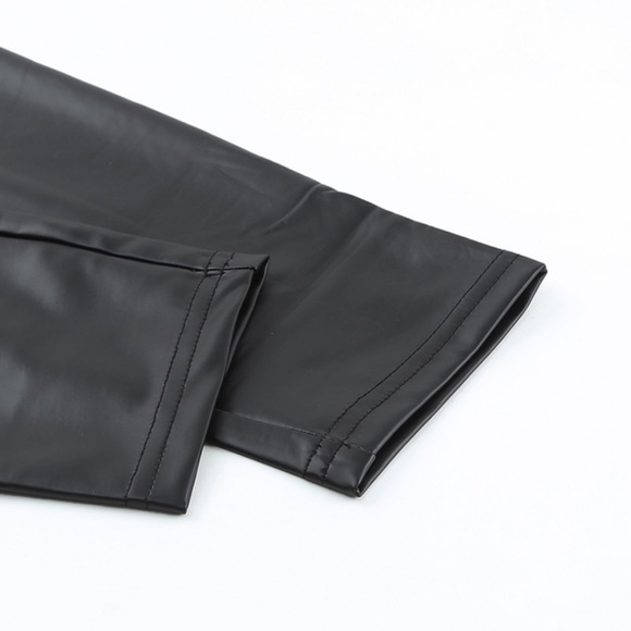 Last 1 ! Black Faux Leather High Rise Leggings - Picture 10 of 13